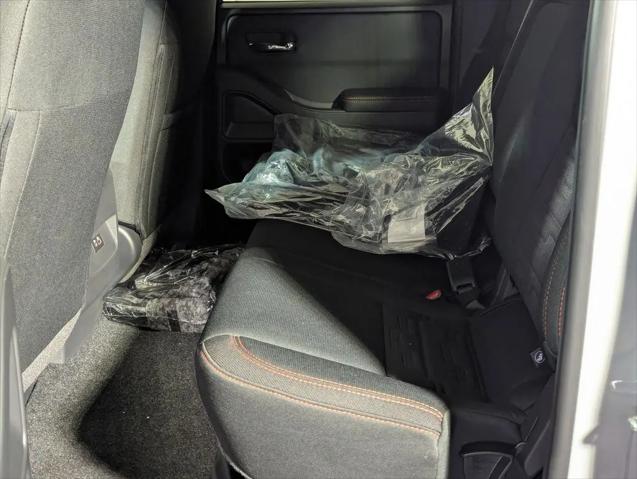 2025 Nissan Frontier Crew Cab Long Bed PRO-4X 4x4