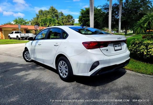 2024 Kia Forte LX