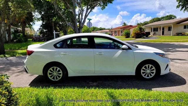 2024 Kia Forte LX