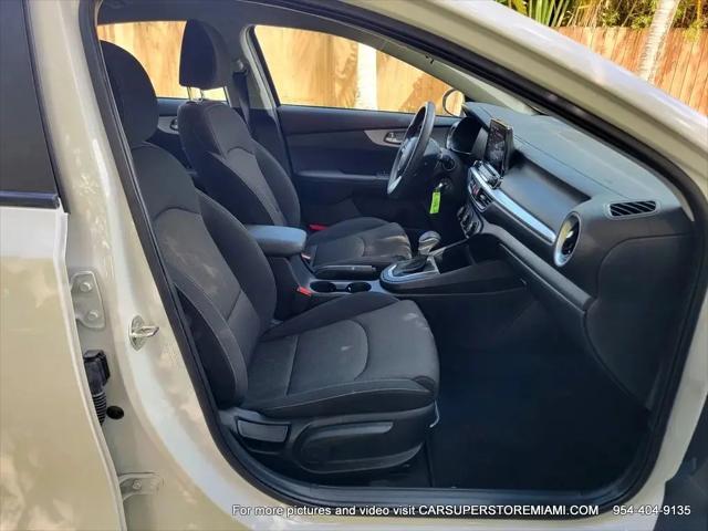 2024 Kia Forte LX