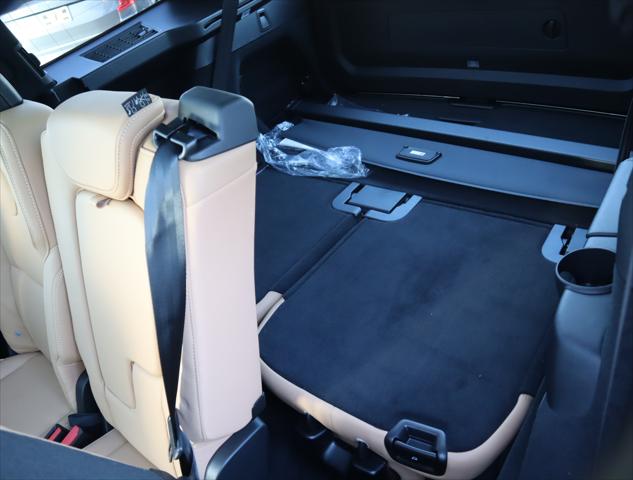 2024 Volvo XC90 B6 Ultimate Bright Theme 7-Seater