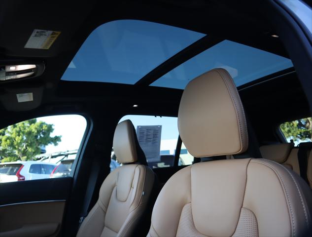 2024 Volvo XC90 B6 Ultimate Bright Theme 7-Seater