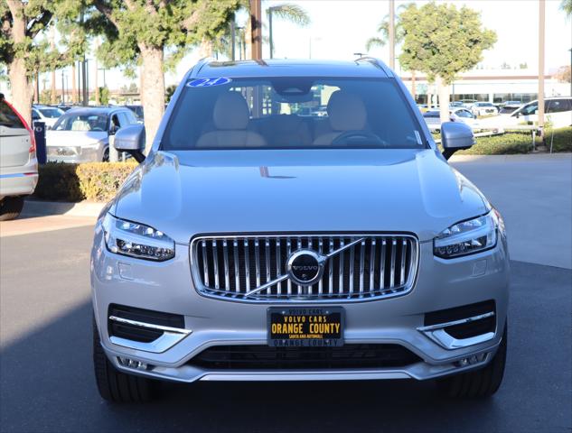 2024 Volvo XC90 B6 Ultimate Bright Theme 7-Seater