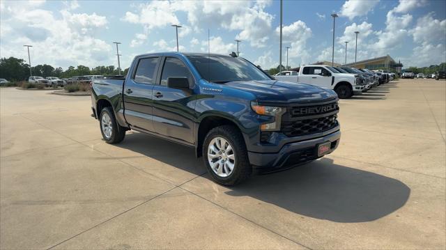 2023 Chevrolet Silverado 1500 4WD Crew Cab Short Bed Custom