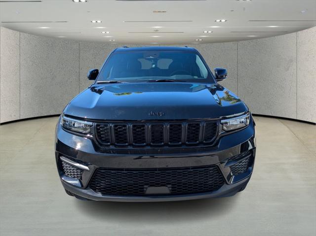 2025 Jeep Grand Cherokee GRAND CHEROKEE ALTITUDE 4X4