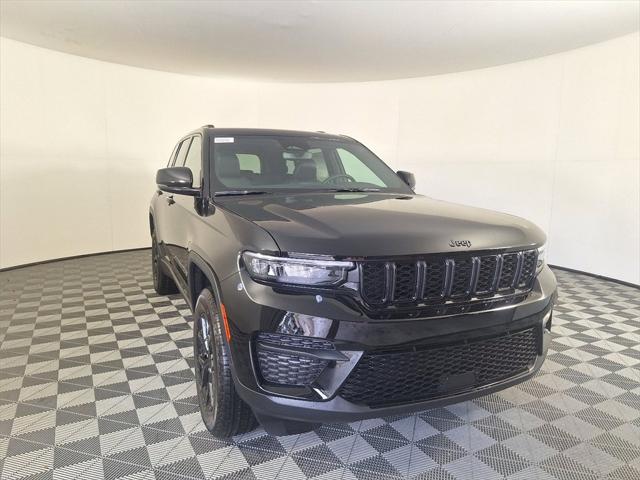 2025 Jeep Grand Cherokee GRAND CHEROKEE ALTITUDE 4X2