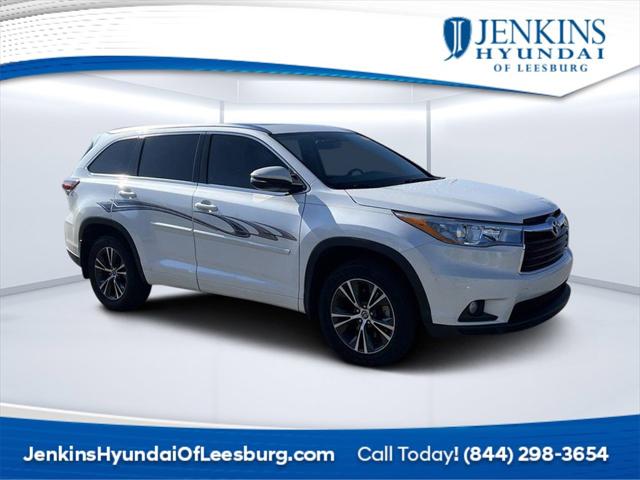 2016 Toyota Highlander