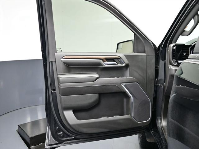 2023 Chevrolet Silverado 1500 4WD Crew Cab Standard Bed LT Trail Boss