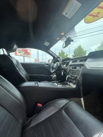 2014 Ford Mustang V6 Premium