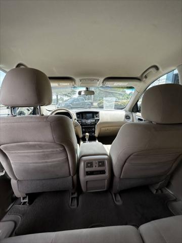 2013 Nissan Pathfinder SV