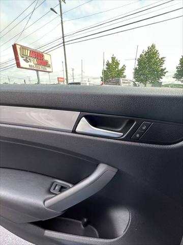 2015 Volkswagen Passat 1.8T Wolfsburg Edition
