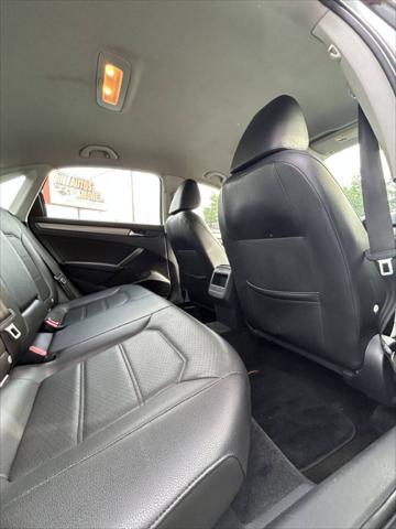 2015 Volkswagen Passat 1.8T Wolfsburg Edition