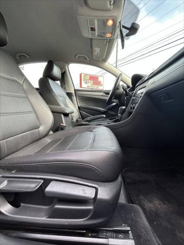 2015 Volkswagen Passat 1.8T Wolfsburg Edition