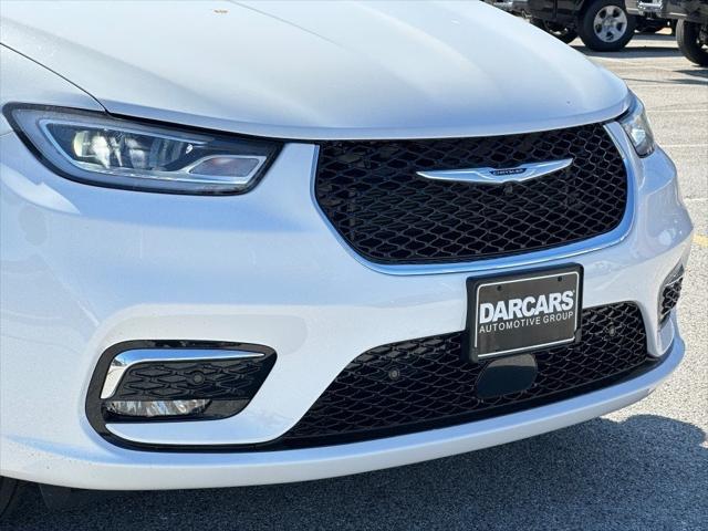2025 Chrysler Pacifica PACIFICA SELECT AWD