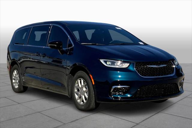 2025 Chrysler Pacifica PACIFICA SELECT