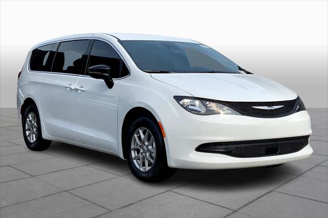 2025 Chrysler Voyager VOYAGER LX