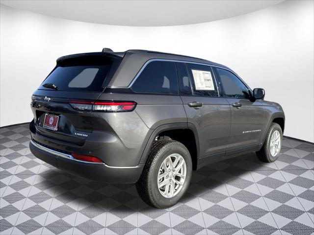 2025 Jeep Grand Cherokee GRAND CHEROKEE LAREDO X 4X2
