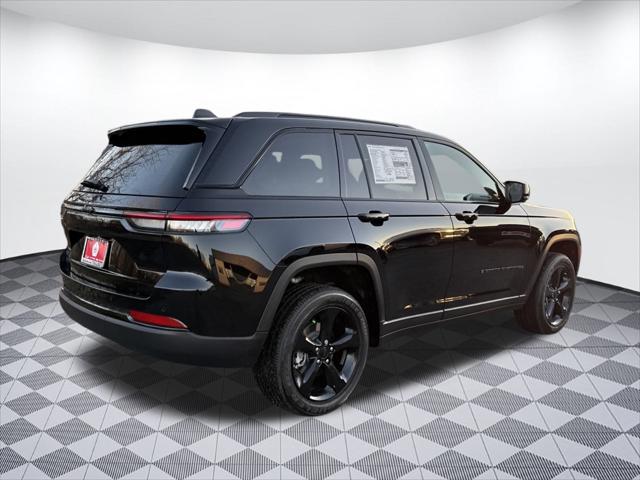 2025 Jeep Grand Cherokee GRAND CHEROKEE ALTITUDE 4X4
