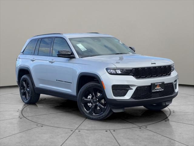 2025 Jeep Grand Cherokee GRAND CHEROKEE ALTITUDE 4X4