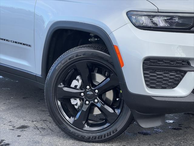 2025 Jeep Grand Cherokee GRAND CHEROKEE ALTITUDE 4X4