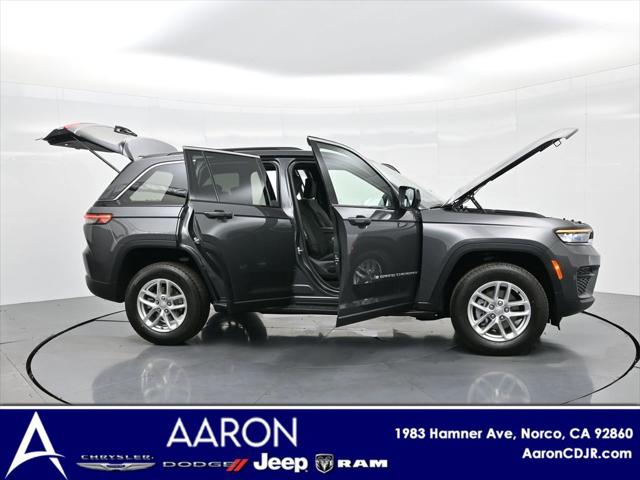 2025 Jeep Grand Cherokee GRAND CHEROKEE LAREDO X 4X2