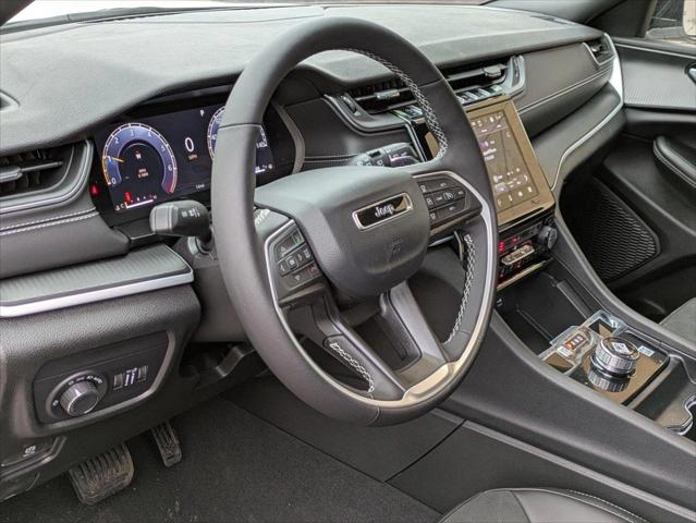 2025 Jeep Grand Cherokee GRAND CHEROKEE ALTITUDE 4X4 2025 Jeep Grand Cherokee GRAND CHEROKEE ALTITUDE 4X4