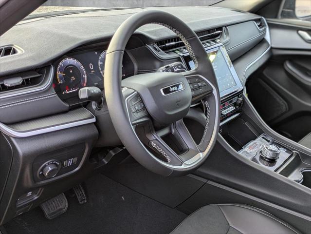 2025 Jeep Grand Cherokee GRAND CHEROKEE ALTITUDE 4X4 2025 Jeep Grand Cherokee GRAND CHEROKEE ALTITUDE 4X4