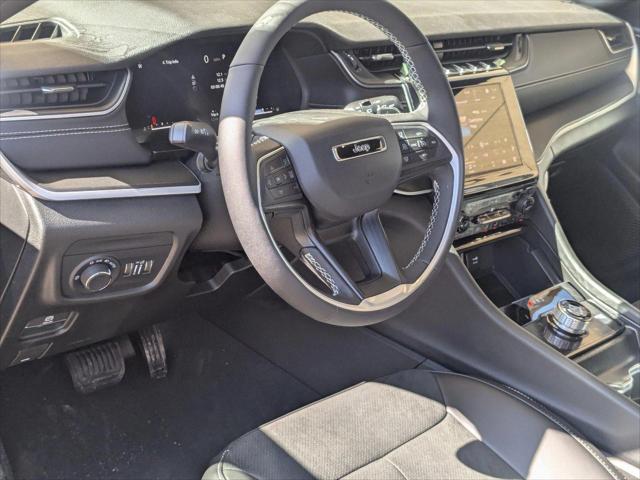 2025 Jeep Grand Cherokee GRAND CHEROKEE ALTITUDE 4X4 2025 Jeep Grand Cherokee GRAND CHEROKEE ALTITUDE 4X4