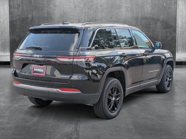2025 Jeep Grand Cherokee GRAND CHEROKEE LAREDO X 4X4