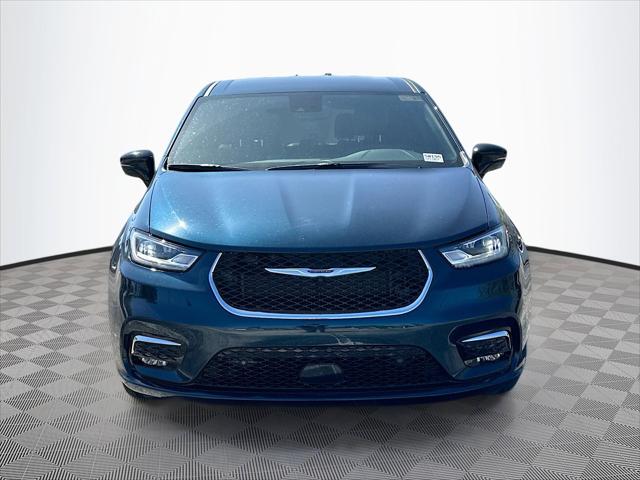 2025 Chrysler Pacifica PACIFICA SELECT