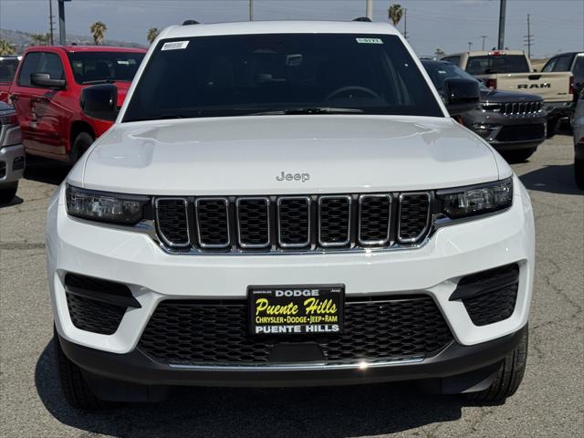 2025 Jeep Grand Cherokee GRAND CHEROKEE LAREDO X 4X2