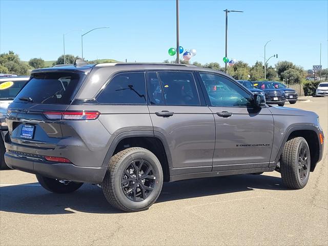 2025 Jeep Grand Cherokee GRAND CHEROKEE ALTITUDE 4X4