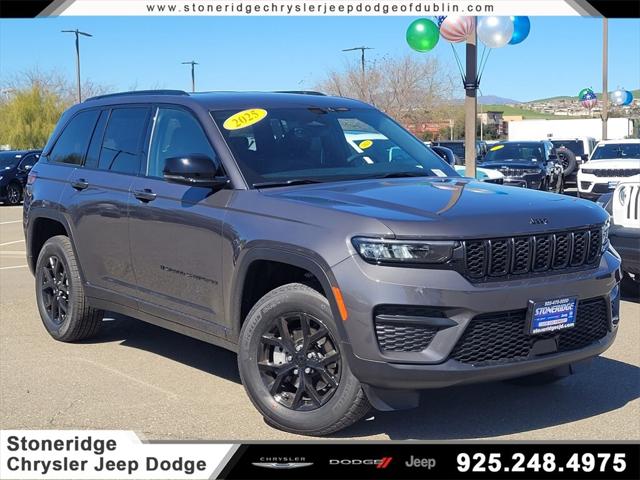 2025 Jeep Grand Cherokee GRAND CHEROKEE ALTITUDE 4X4