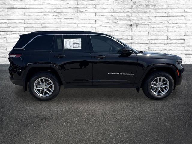 2025 Jeep Grand Cherokee GRAND CHEROKEE LAREDO X 4X2