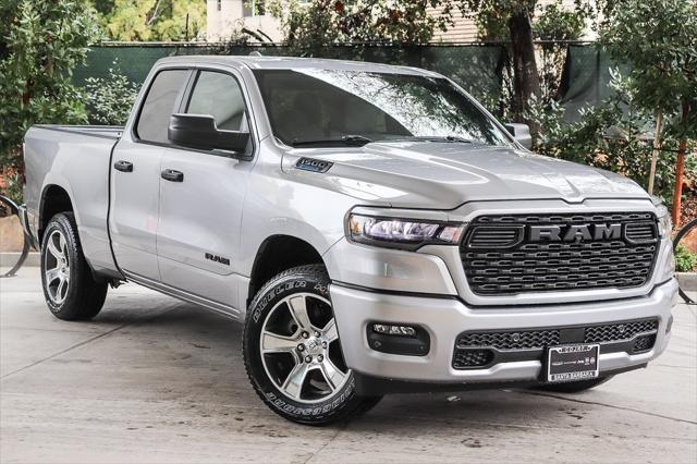 2025 RAM Ram 1500 RAM 1500 TRADESMAN QUAD CAB 4X4 64 BOX