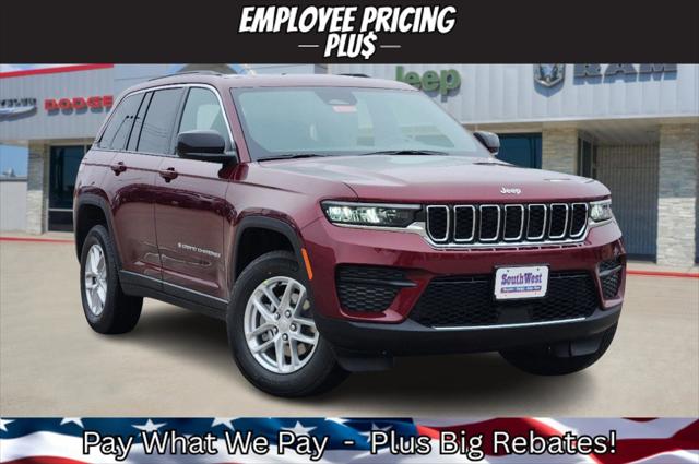 2025 Jeep Grand Cherokee GRAND CHEROKEE LAREDO X 4X4