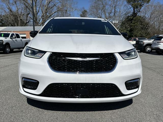2025 Chrysler Pacifica PACIFICA SELECT