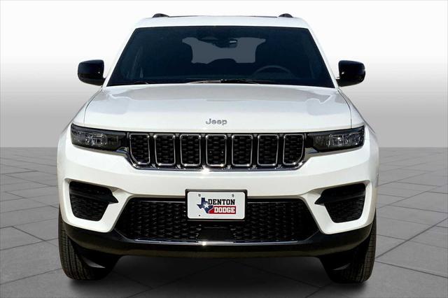 2025 Jeep Grand Cherokee GRAND CHEROKEE LAREDO X 4X4