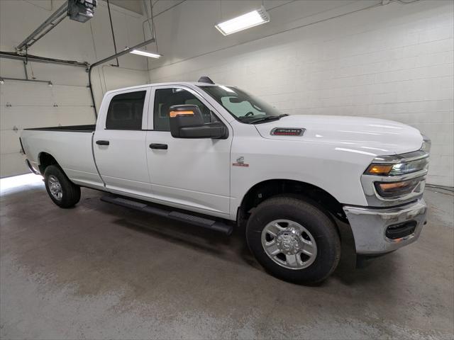 2025 RAM Ram 3500 RAM 3500 TRADESMAN CREW CAB 4X4 8 BOX