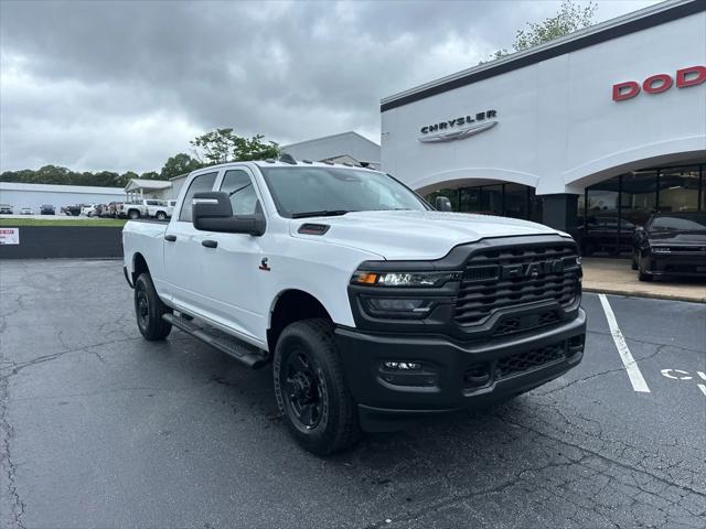 2025 RAM Ram 3500 RAM 3500 TRADESMAN CREW CAB 4X4 64 BOX