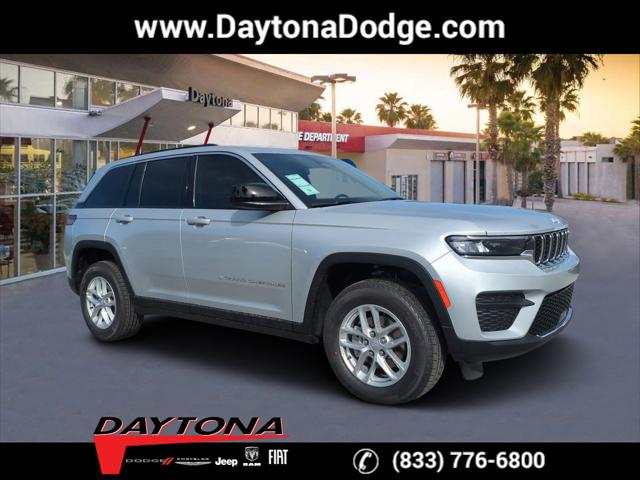 2025 Jeep Grand Cherokee GRAND CHEROKEE LAREDO X 4X2