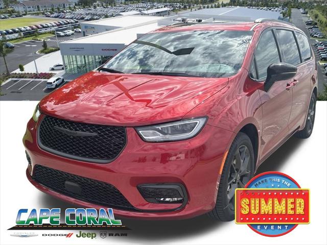 2025 Chrysler Pacifica PACIFICA LIMITED