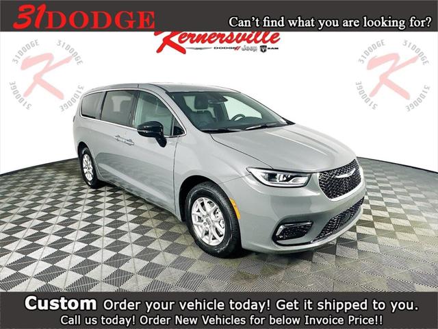 2025 Chrysler Pacifica PACIFICA SELECT