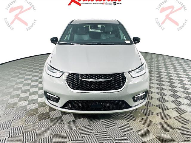 2025 Chrysler Pacifica PACIFICA SELECT