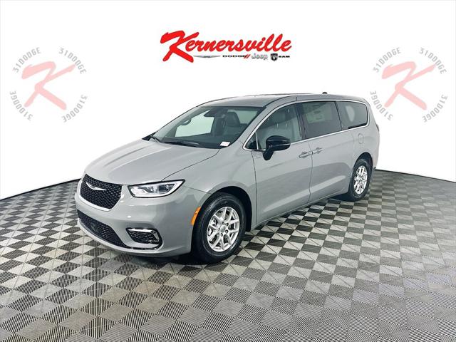 2025 Chrysler Pacifica PACIFICA SELECT