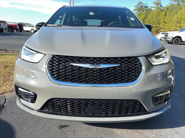 2025 Chrysler Pacifica PACIFICA SELECT