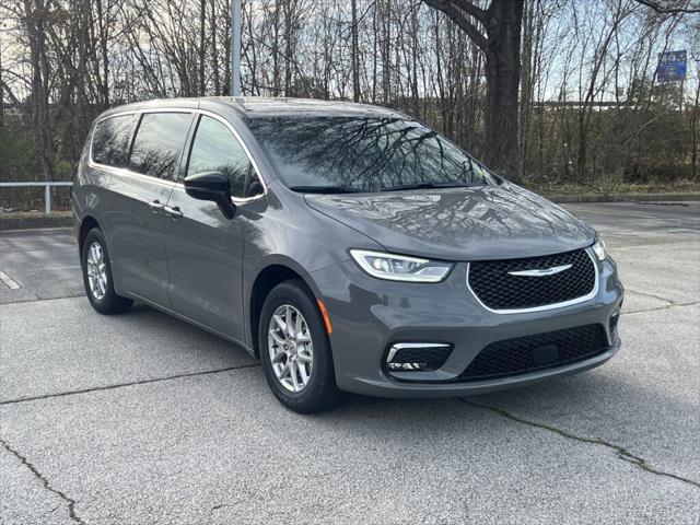 2025 Chrysler Pacifica PACIFICA SELECT