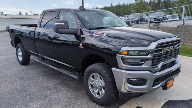 2025 RAM Ram 2500 RAM 2500 TRADESMAN CREW CAB 4X4 8 BOX