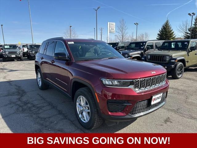 2025 Jeep Grand Cherokee GRAND CHEROKEE LAREDO X 4X4