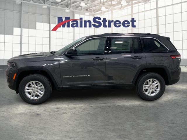 2025 Jeep Grand Cherokee GRAND CHEROKEE LAREDO 4X2 2025 Jeep Grand Cherokee GRAND CHEROKEE LAREDO 4X2